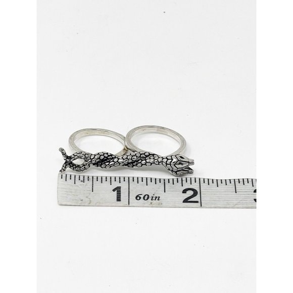 Silver Tone Intertwining Snakes Serpent Double Finger Ring Size 9 - Picture 4 of 5